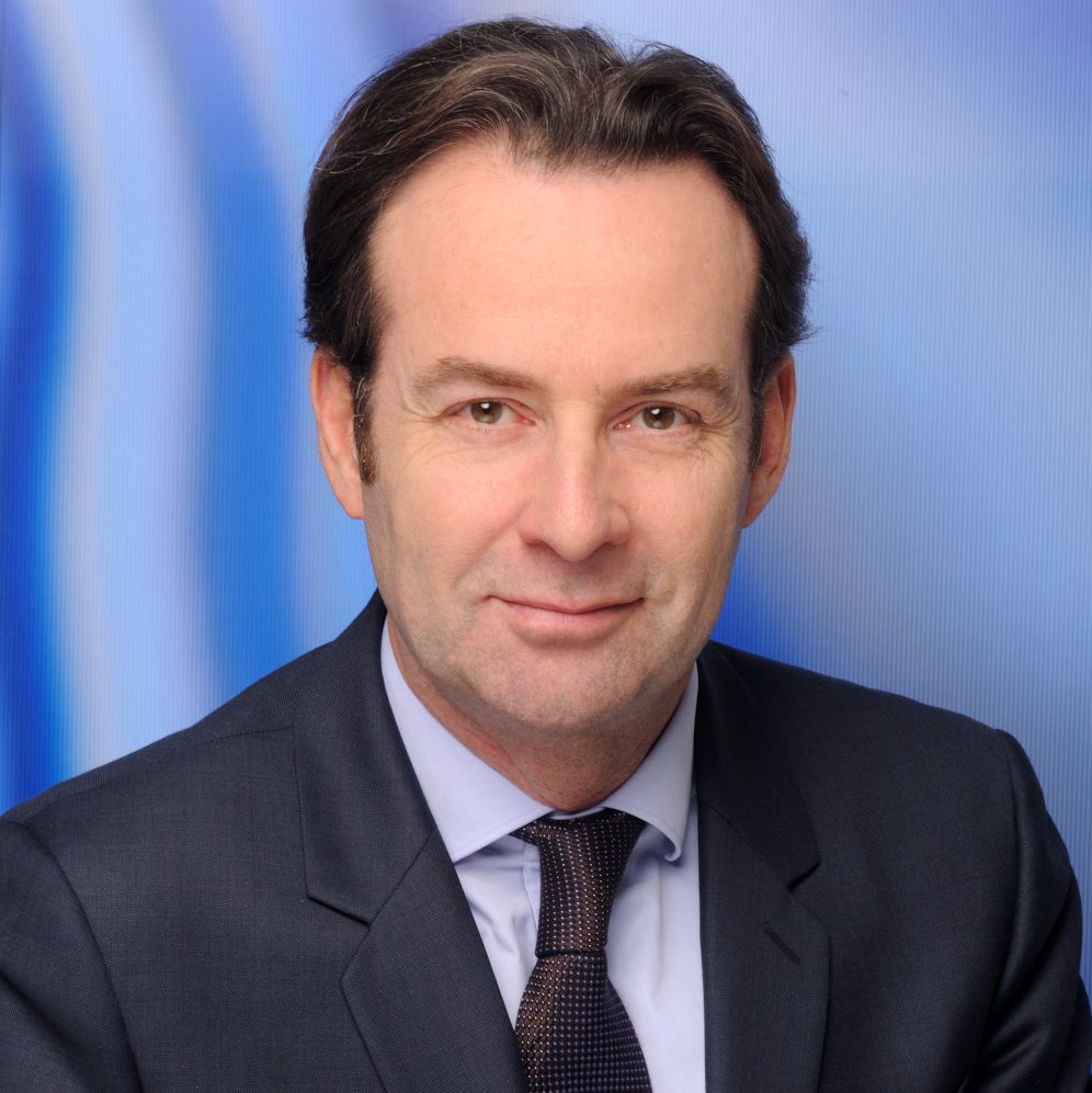 Emmanuel_carre Emmanuel Charlot